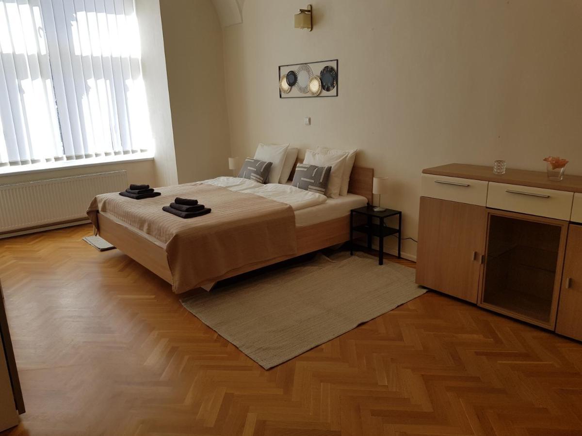 Luxury Vincents Apartments Kosice Luaran gambar